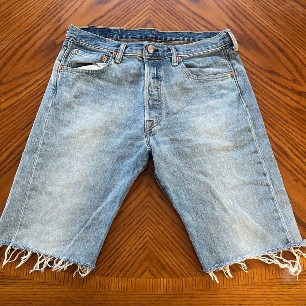 Levi Shorts
